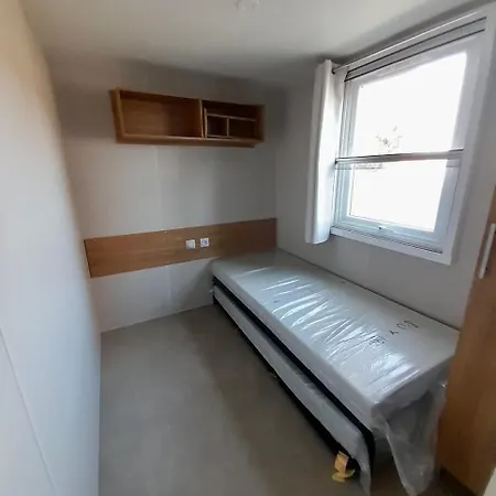La Carabasse 4 Etoiles Mobilhome Neuf Emplacement Clo3 Confort 3 1 Sdb Vias